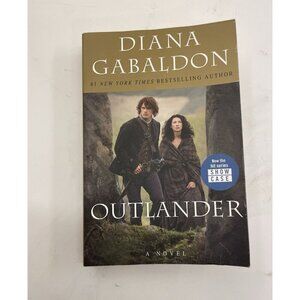 Outlander by Diana Gabaldon – G+ Romantic Time Travel Fantasy Novel